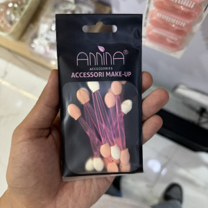 Annina Eye shadow brush 